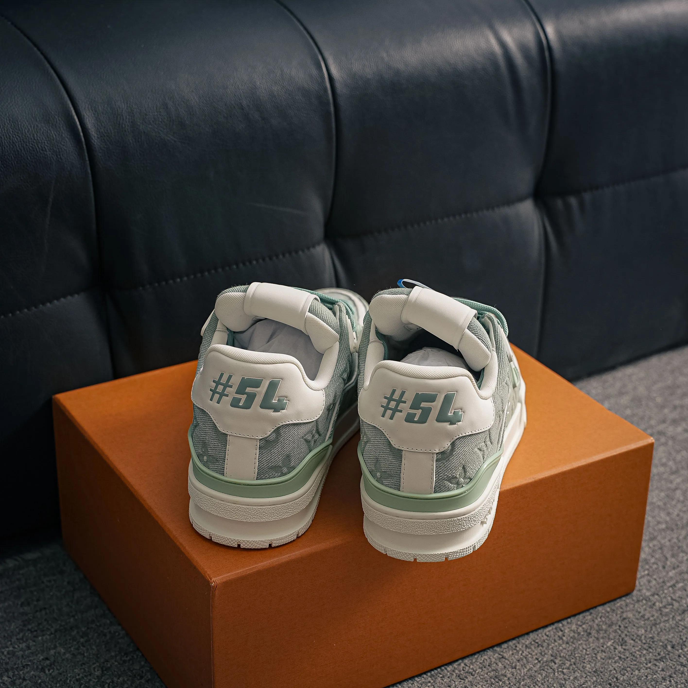 # LV tilted ， Shoes，Sneakers， Shoes，Skate Shoes~~ Sneakers， LV Shoes ， Cushioning TPU Vuitton ，
